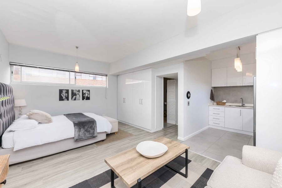 To Let 0 Bedroom Property for Rent in Sea Point Western Cape